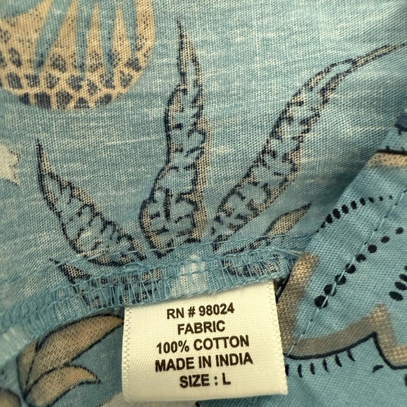 Jennifer & Grace Ruffled Floral Tie Front Blue and White Blouse Size Large - Picture 5 of 8